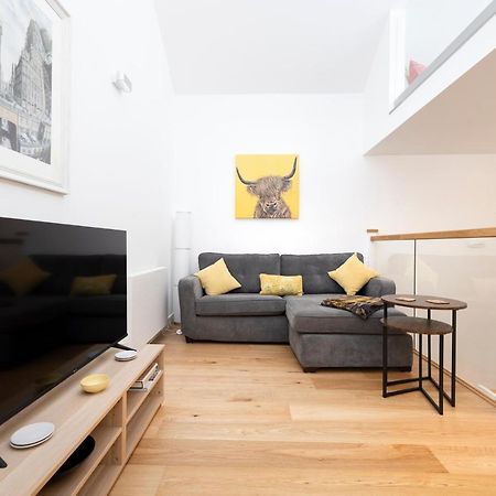 Edinburgh Modern 3-Storey 3-Bedroom City Apartment Exterior foto