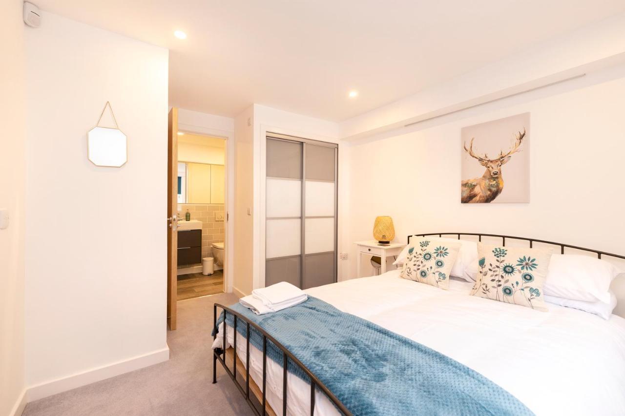 Edinburgh Modern 3-Storey 3-Bedroom City Apartment Exterior foto